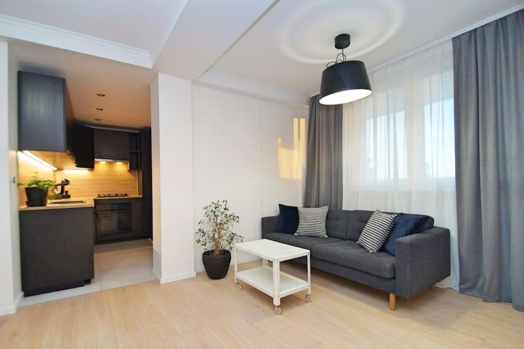 Apartament Korfantego Citycentre Z Widokiem Na Spodek 卡托维兹 外观 照片